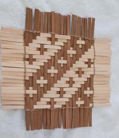 flat reed weaving