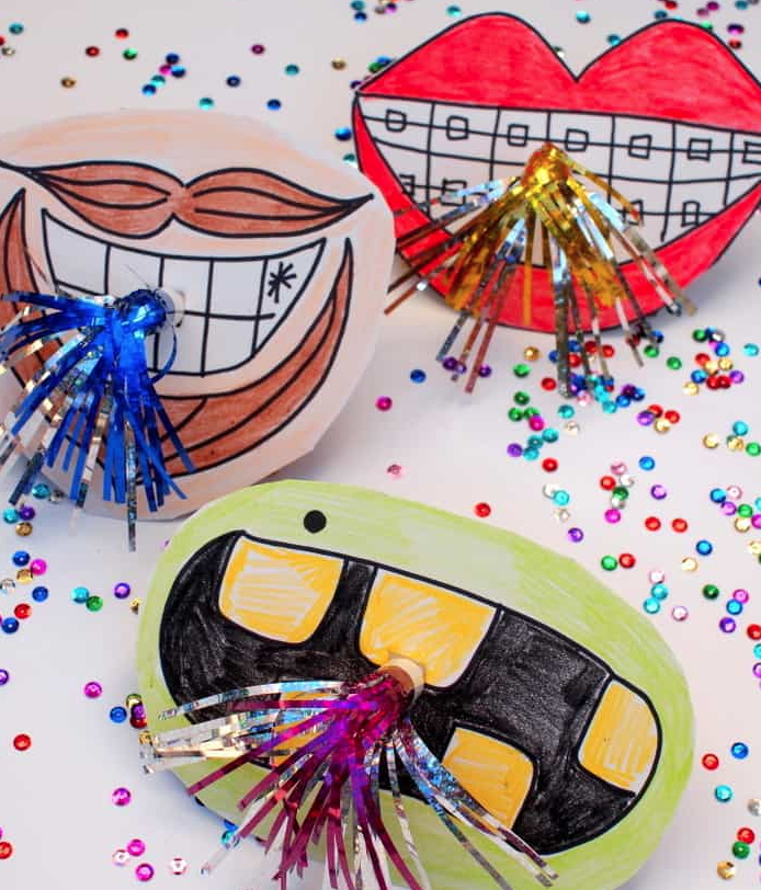 Noise Maker Photo Props